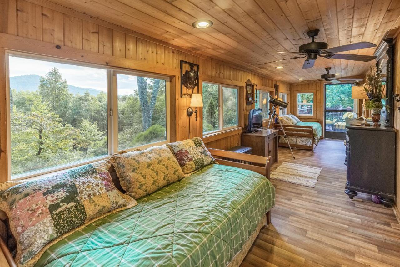 The Treehouse Villa Franklin Exterior photo