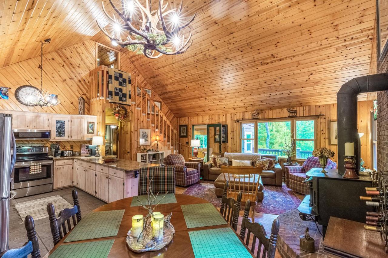 The Treehouse Villa Franklin Exterior photo