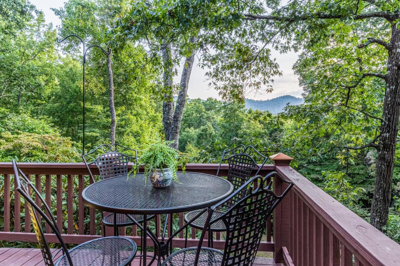 The Treehouse Villa Franklin Exterior photo