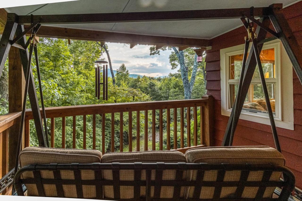 The Treehouse Villa Franklin Exterior photo